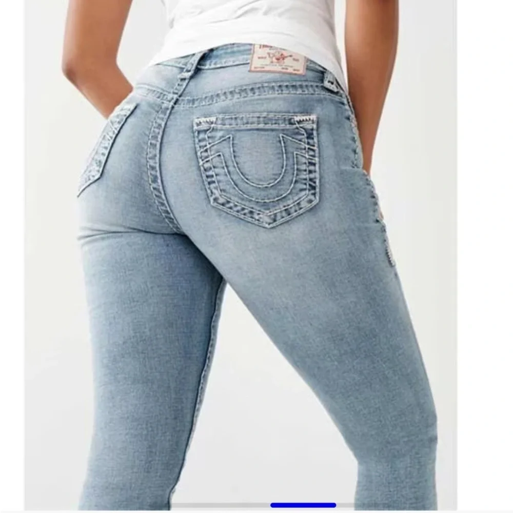 True Religion Super T Halle Super Skinny Fit Mid Rise Jeans
Womens - Picture 3 of 11